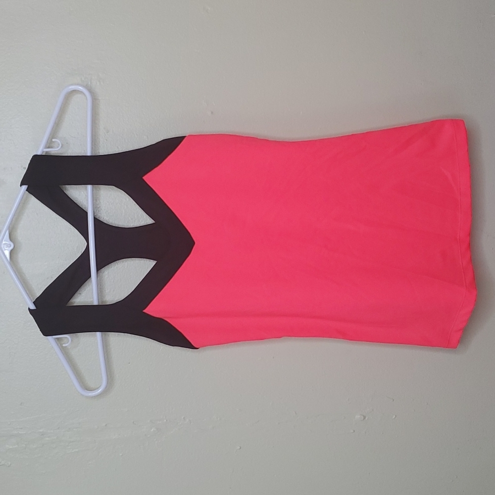 New Balance womens athletic tank top with built - in sports bra size small